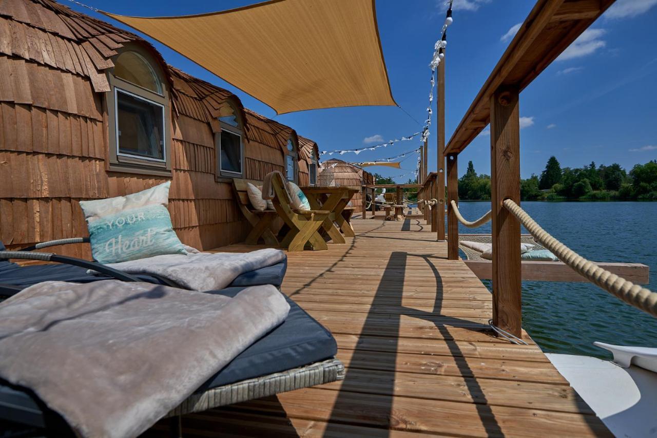 Lieblingsplatz Parey - Schwimmendes Iglu Hotel Exterior foto
